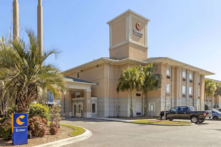 Hotel 4 of 34