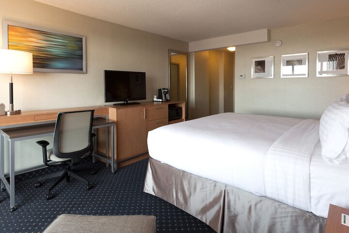 Room 19 of 43