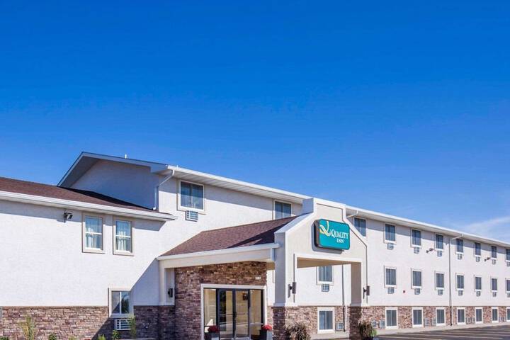 Hotel 3 of 35