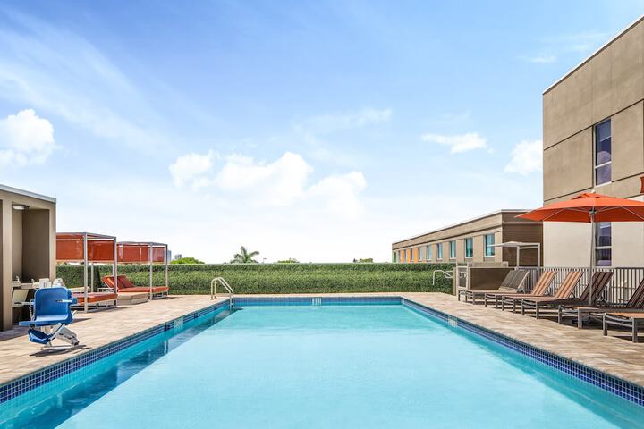 Pool 5 of 41