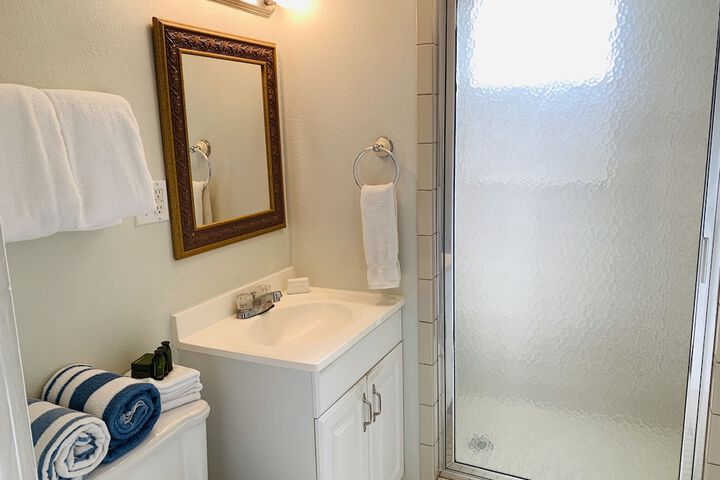 Room 13 of 71