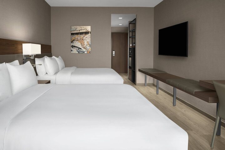 Room 21 of 55