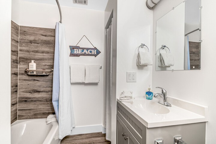 Room 13 of 52