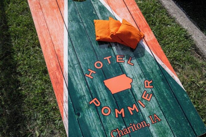 Hotel Pommier Chariton