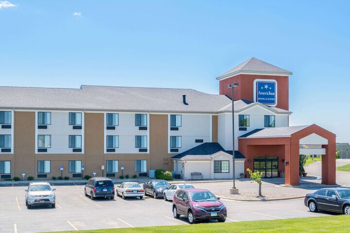 Hotel 2 of 24