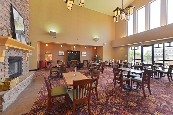 Holiday Inn Express & Suites Gillette by IHG