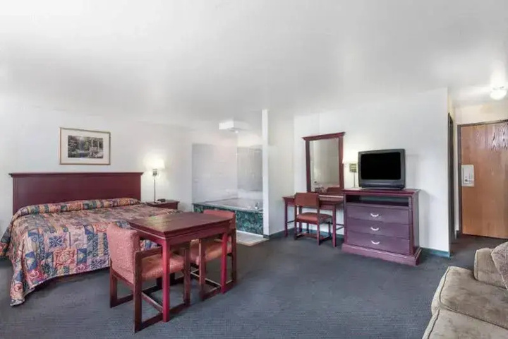 Super 8 Motel Morristown / South