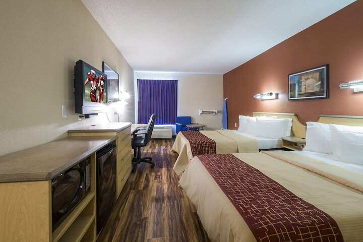 Room 17 of 24