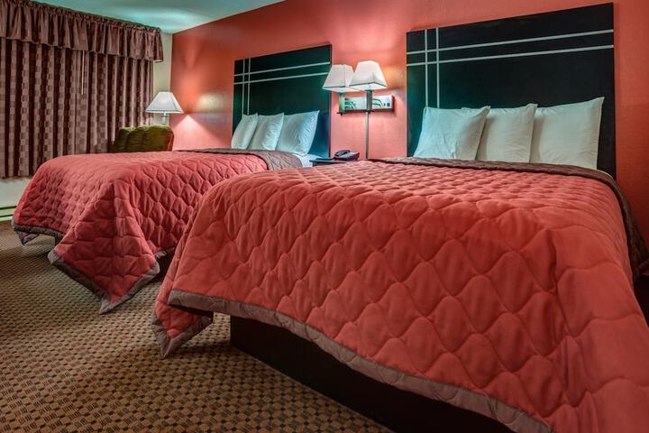Room 21 of 39