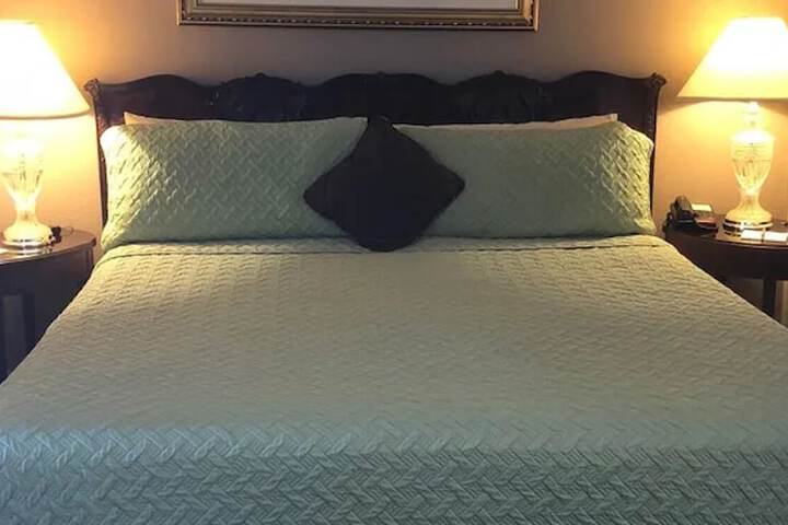 Timber Lodge Inn