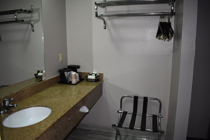 Room 12 of 14