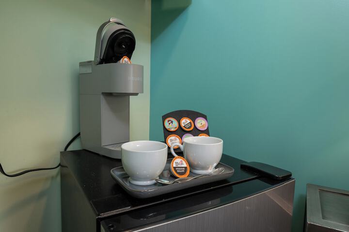 Breakfast/Coffee Service 154 of 176