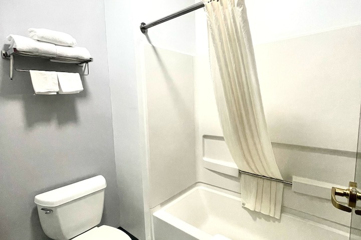 Grand Vista Hotel and Suites