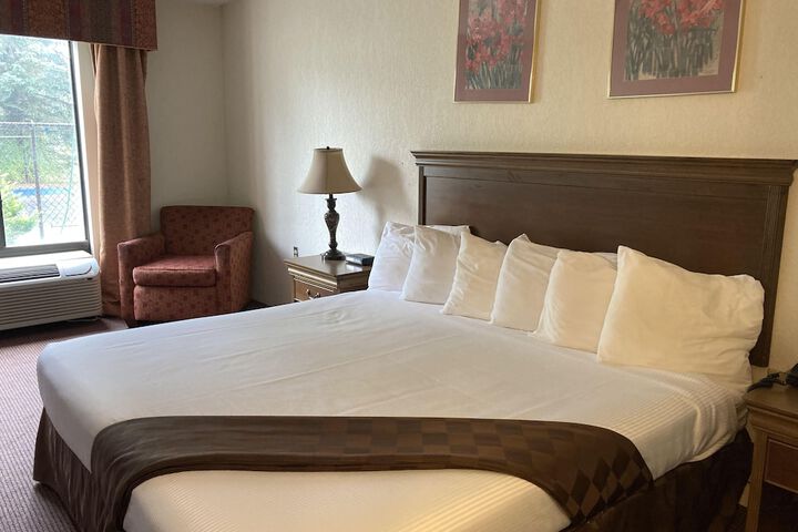 Room 44 of 50