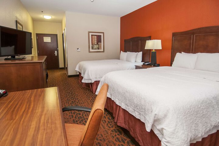 Room 14 of 40