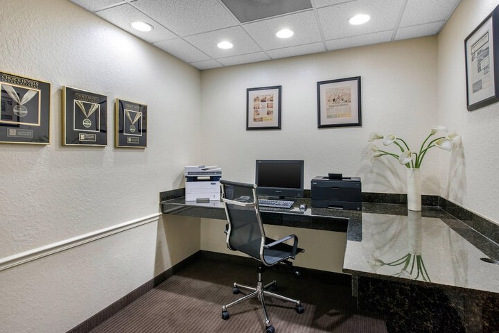 Sleep Inn & Suites Port Charlotte - Punta Gorda