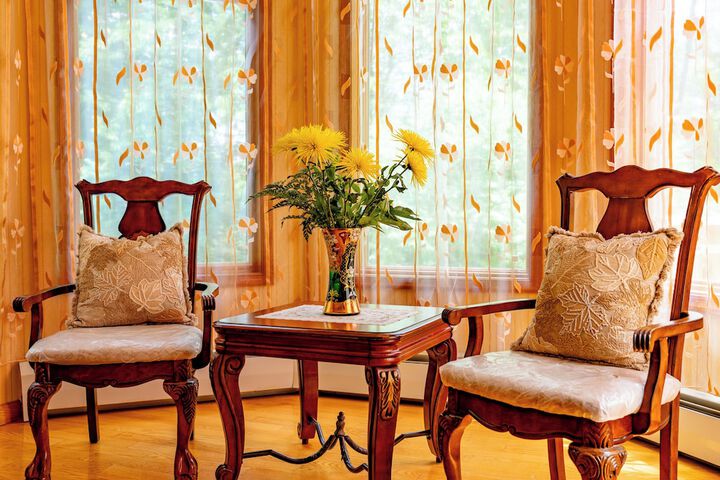 Room 40 of 72