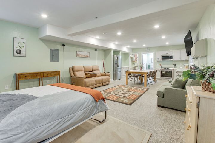 1 Mi to Box Elder County Fairgrounds: Cozy Studio