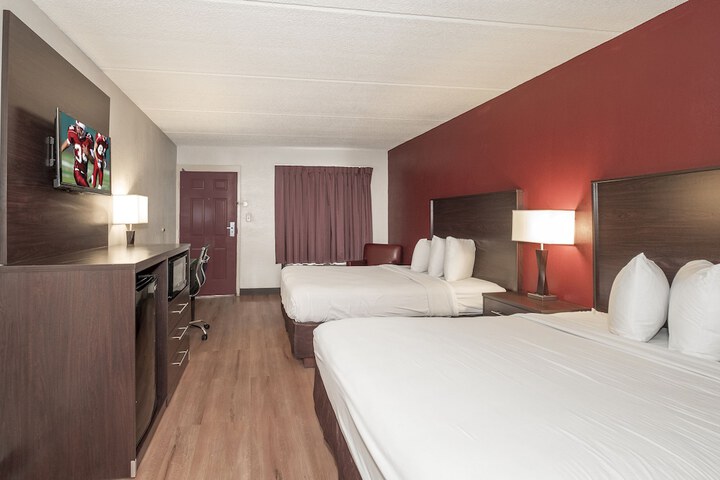 Room 16 of 27