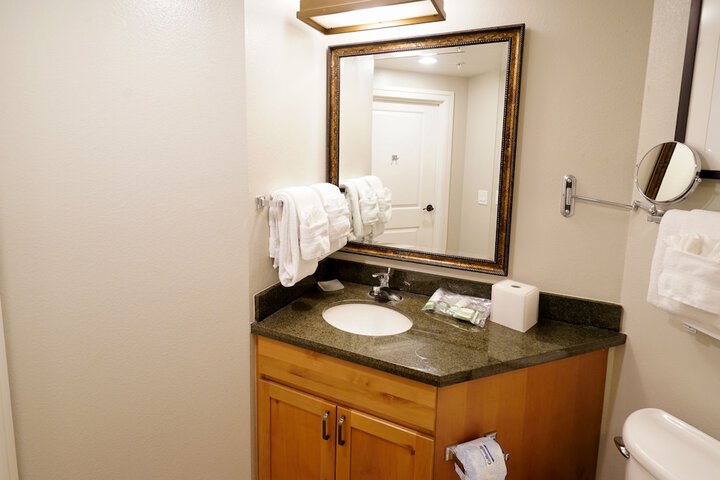 Heavenly Village Condos - Timber Lodge