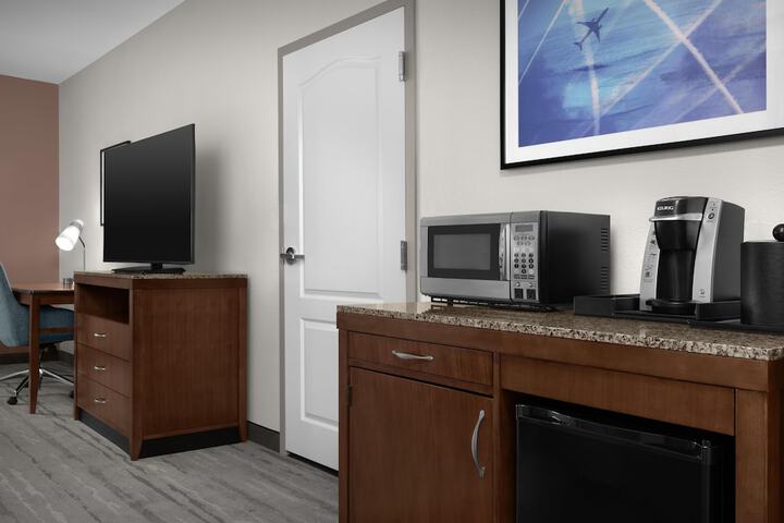 Hilton Garden Inn Greensboro Airport