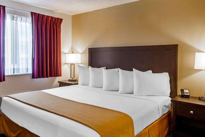 Quality Inn & Suites Springfield - Eugene North