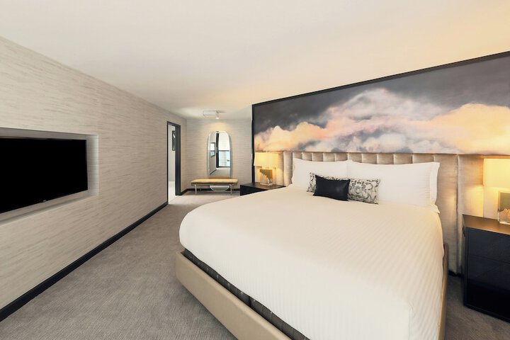 Loews Miami Beach Hotel – South Beach