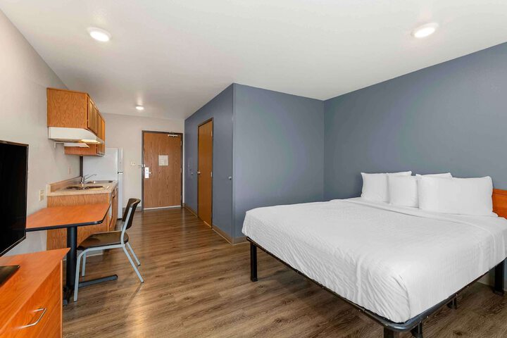 Room 19 of 32