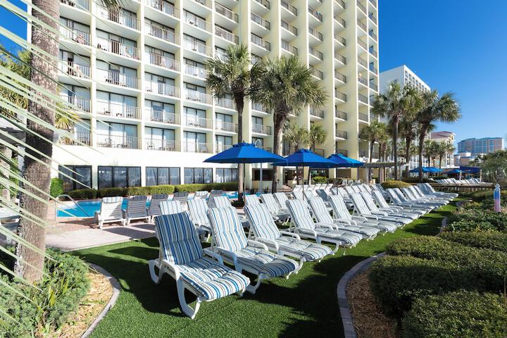 Sea Crest Oceanfront Resort
