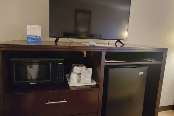 Room 6 of 21