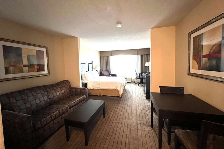 Ramada by Wyndham Prince Albert