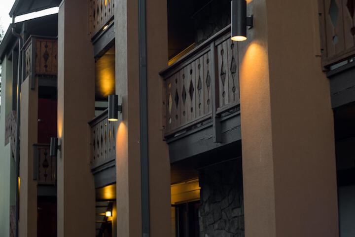 Silver Moon Inn