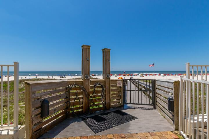 Beach 44 of 63