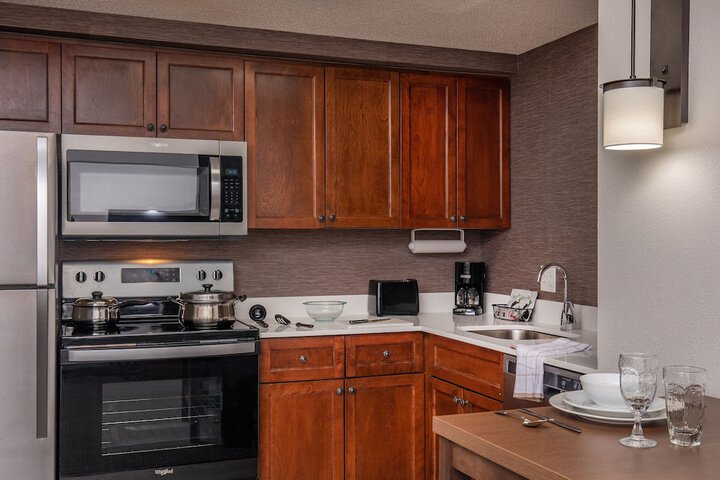 Residence Inn by Marriott Norfolk Airport
