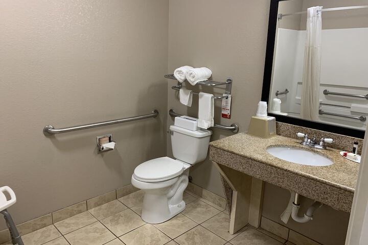 Room 36 of 39