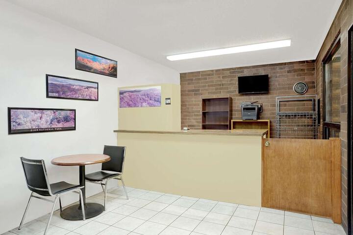 Travelodge by Wyndham Cedar City