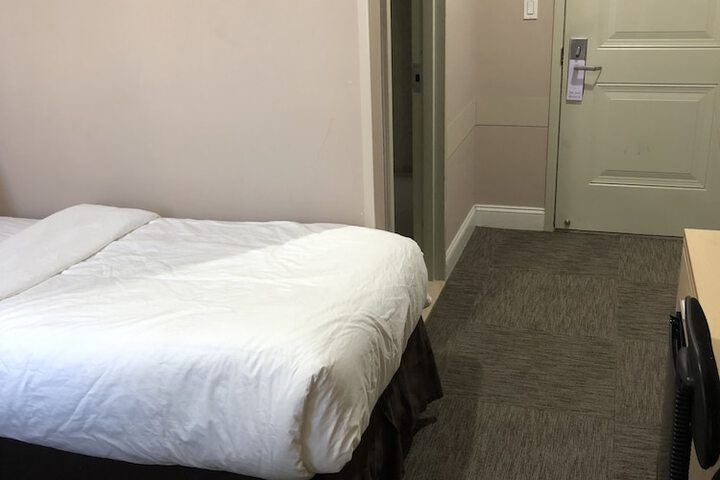Room 34 of 45