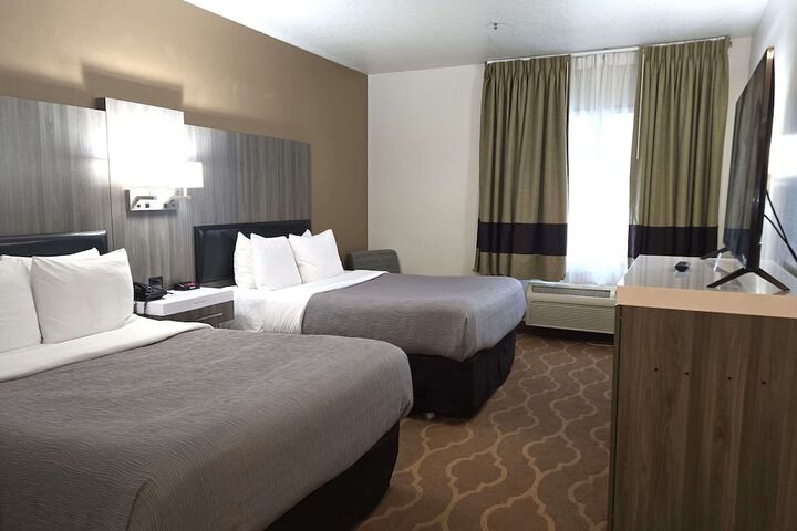 Quality Inn & Suites Longview Kelso