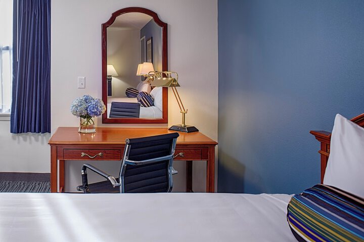 Room 22 of 26