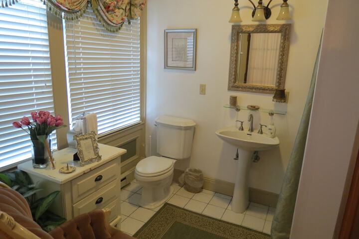 Room 42 of 88