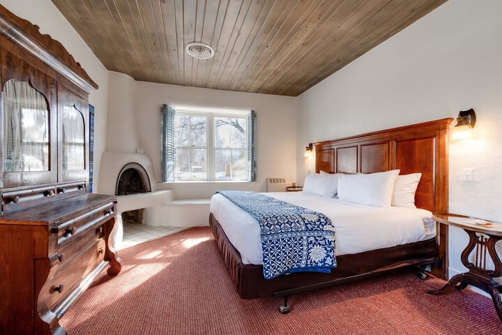 The Historic Taos Inn
