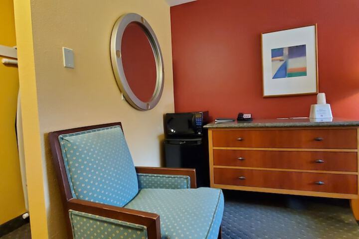 Room 26 of 53