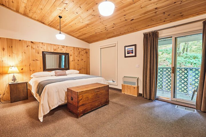 Room 20 of 66