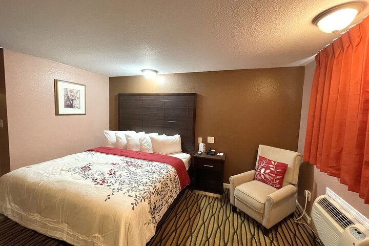 Room 150 of 155