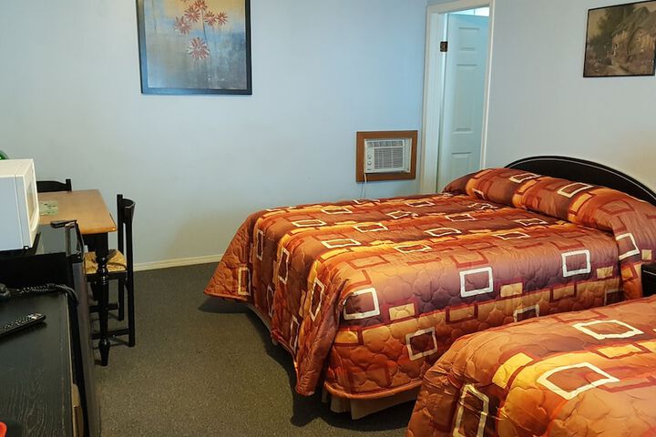 Countryside Inn