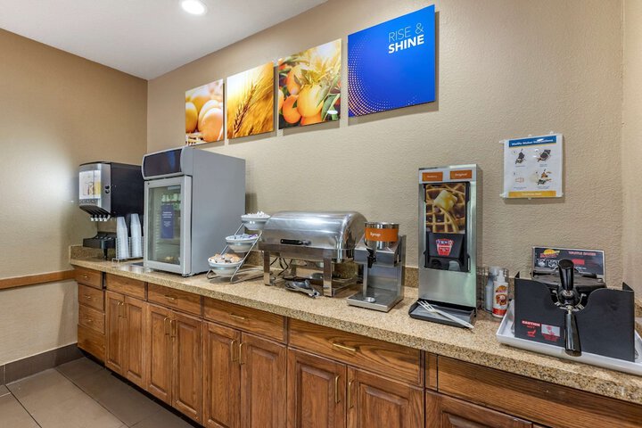 Comfort Suites Fort Collins Near University