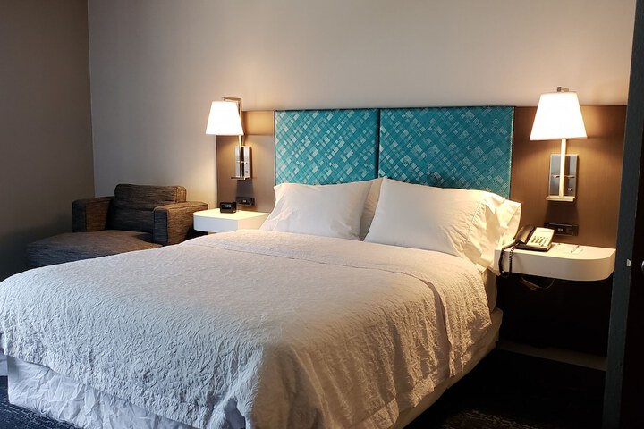 Room 137 of 169