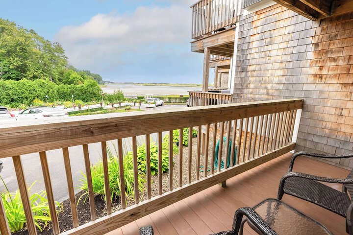 Aspinquid Resort