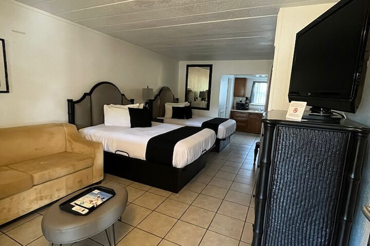 Room 87 of 170