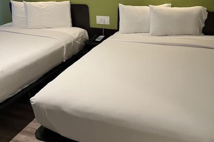 Room 35 of 42